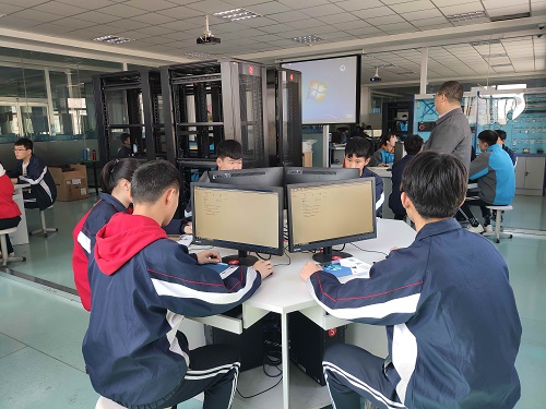 河北商贸学校|开云·集团计算机网络技术专业